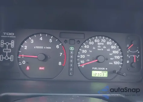 1999 Isuzu Trooper S z USA, uszkodzony, nr VIN JACDJ58X5X7929873